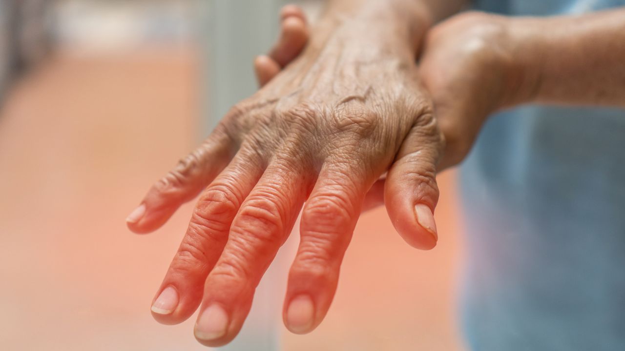 Can a Chiropractor Help Neuropathy?