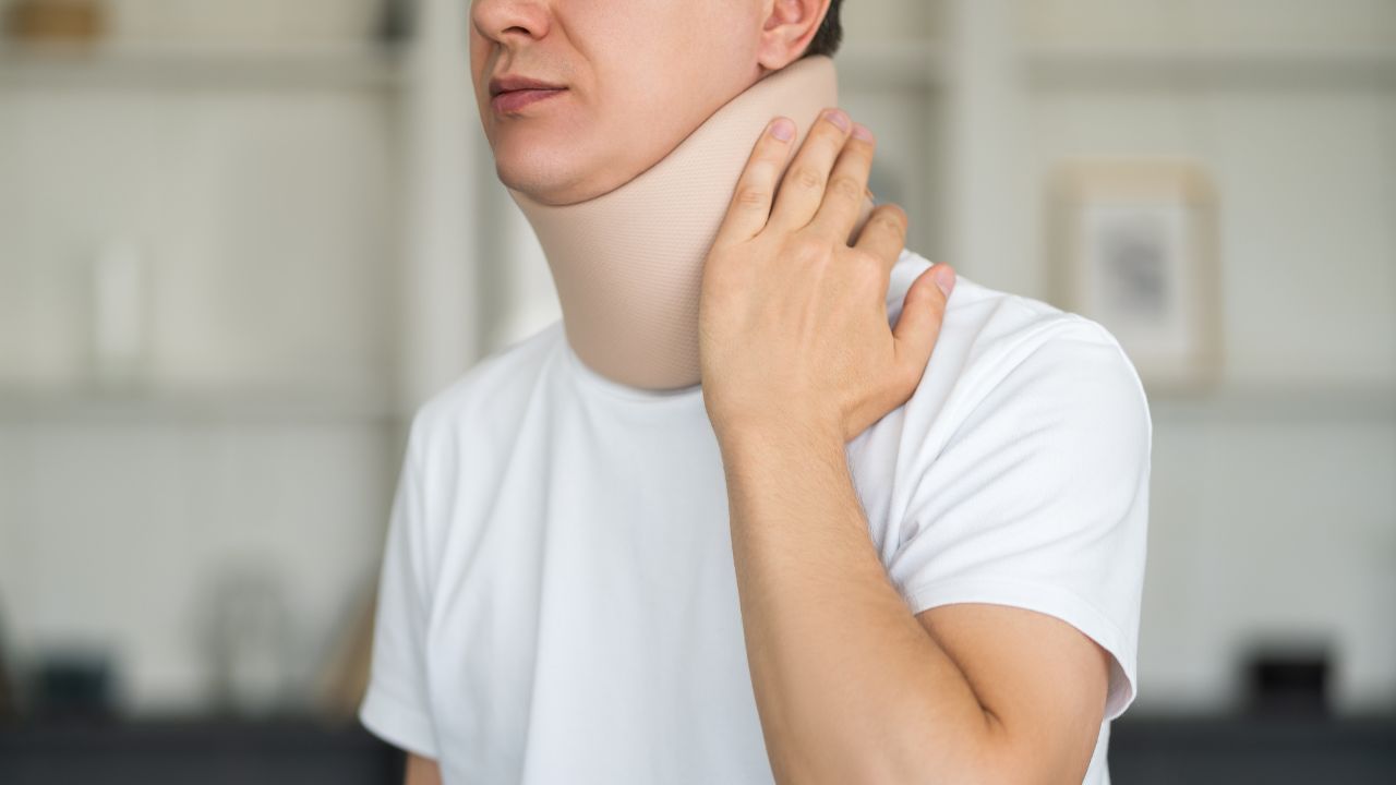 Cervical Traction Adjustments in Estero